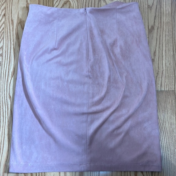 Worn Once! Pink Suede Skirt - Picture 3 of 3